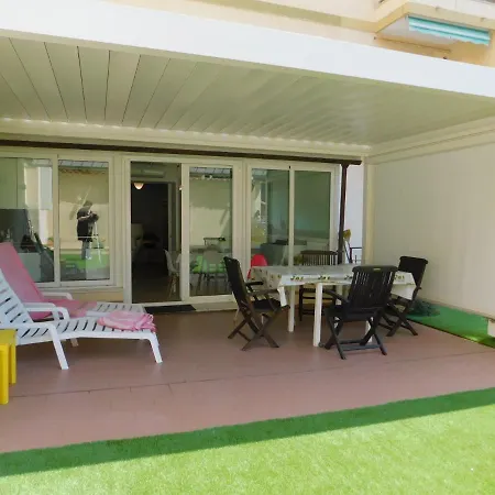 Alluring Holiday In With Balcony Σπίτι διακοπών Σαν Ρέμο
