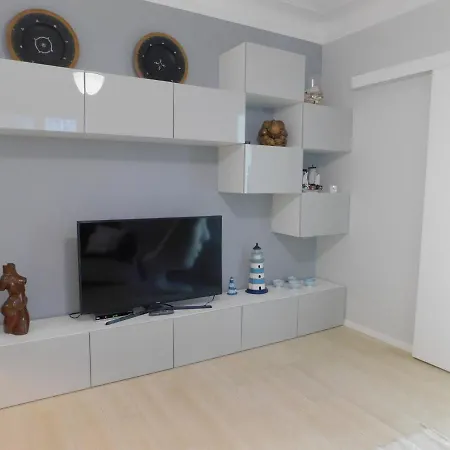 Σπίτι διακοπών Alluring Holiday In With Balcony