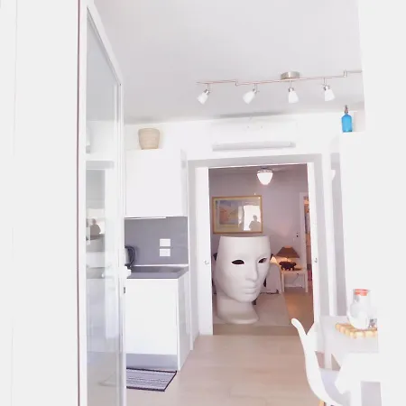 Σπίτι διακοπών Alluring Holiday In With Balcony