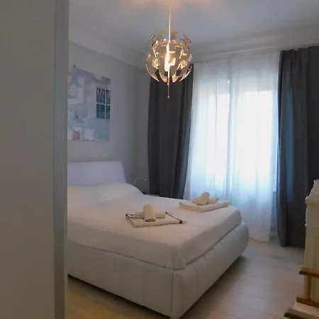 Alluring Holiday In With Balcony