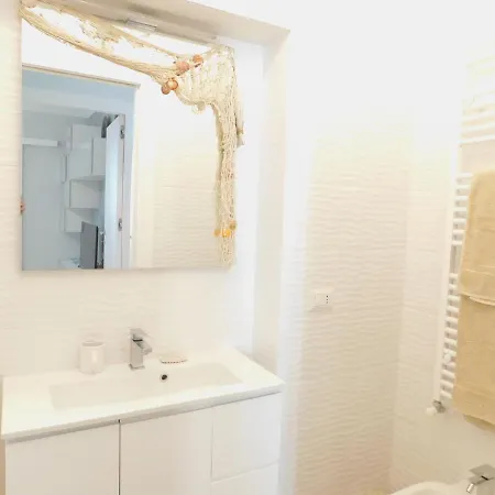 Alluring Holiday In With Balcony Σπίτι διακοπών *